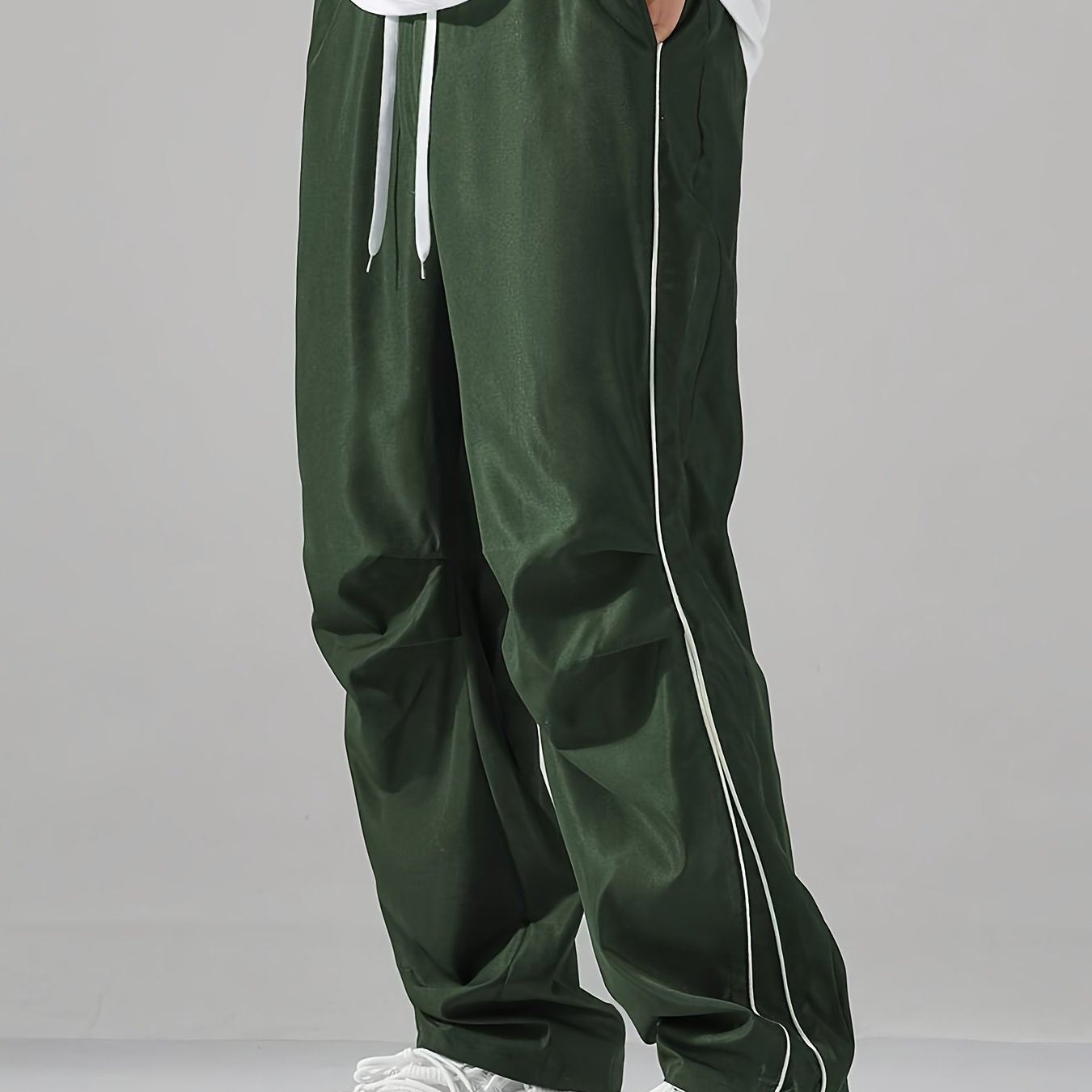 Contrast Solid Straight Leg Jogger