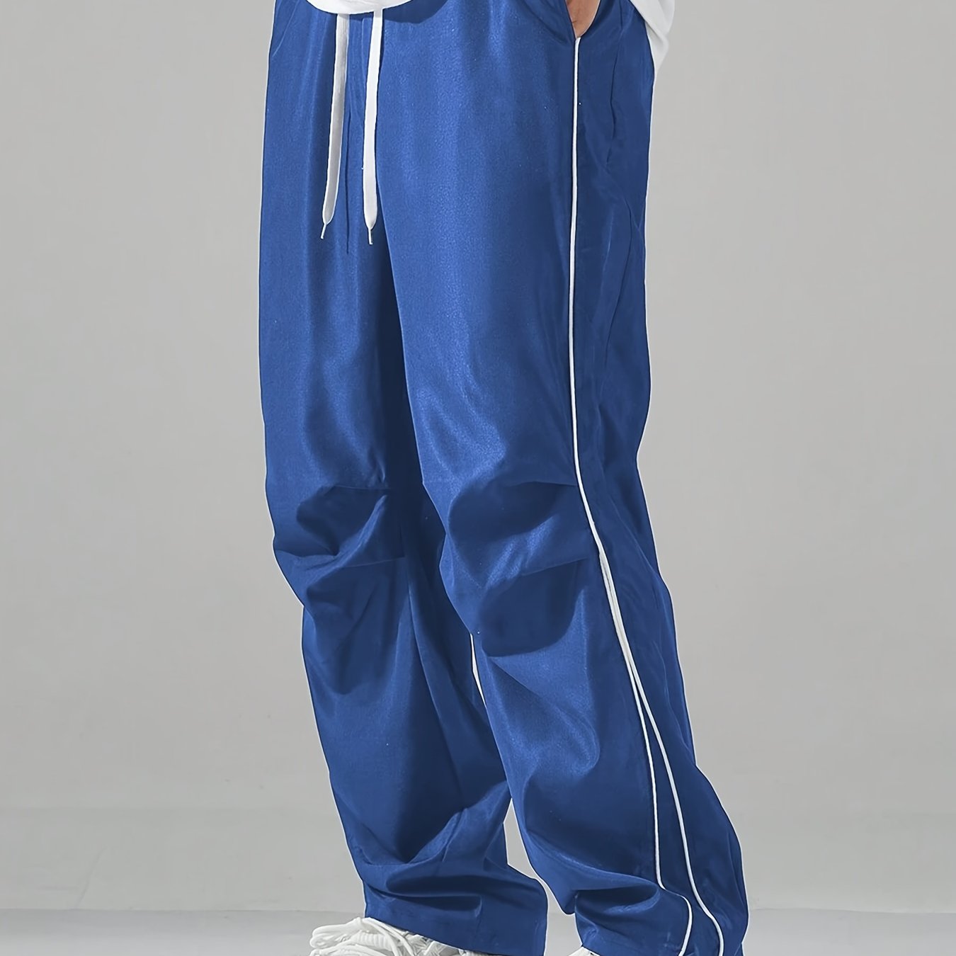 Contrast Solid Straight Leg Jogger